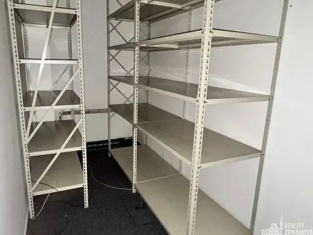 Pronájem kanceláře, Praha - Smíchov, Karla Engliše, 168 m2