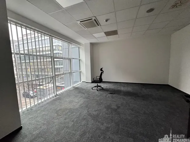 Pronájem kanceláře, Praha - Smíchov, Karla Engliše, 740 m2