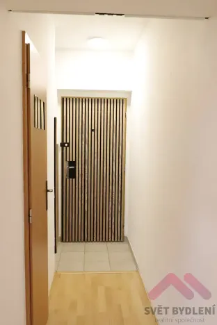 Pronájem bytu 1+kk, Jesenice, Mezi Domy, 36 m2