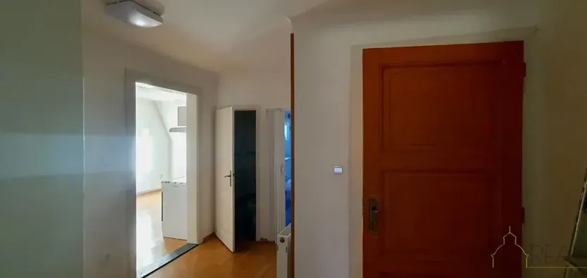 Pronájem bytu 2+1, Hořovice, 9. května, 65 m2