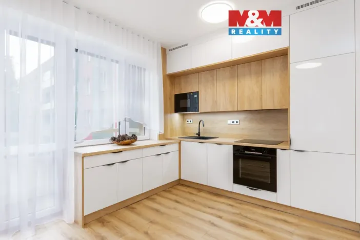 Pronájem bytu 2+kk, Havířov - Podlesí, Hálkova, 48 m2