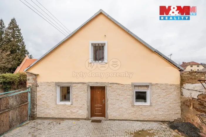 Prodej rodinného domu, Sedlec-Prčice, Vítkovo nám., 200 m2