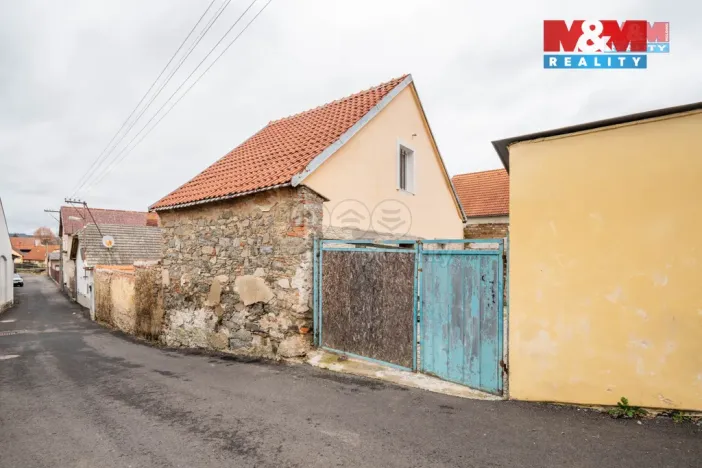 Prodej rodinného domu, Sedlec-Prčice, Vítkovo nám., 200 m2