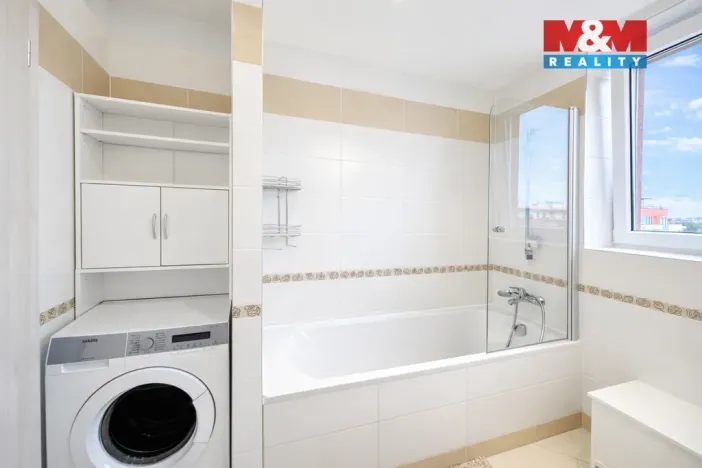 Prodej bytu 2+kk, Praha, Lošáková, 67 m2