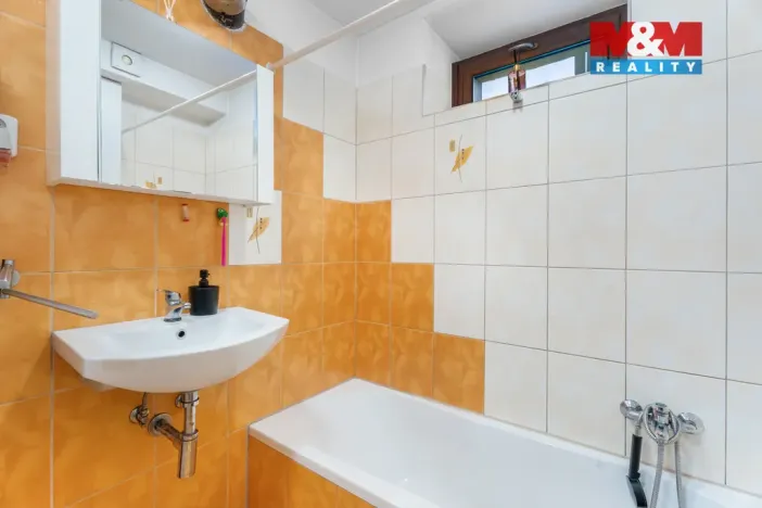 Prodej rodinného domu, Čakovičky, K prutníku, 180 m2