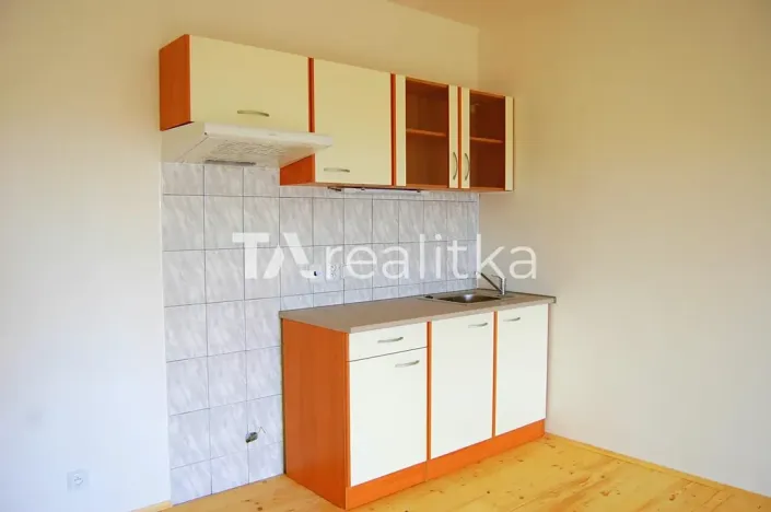 Pronájem bytu 1+kk, Hlinka, 44 m2
