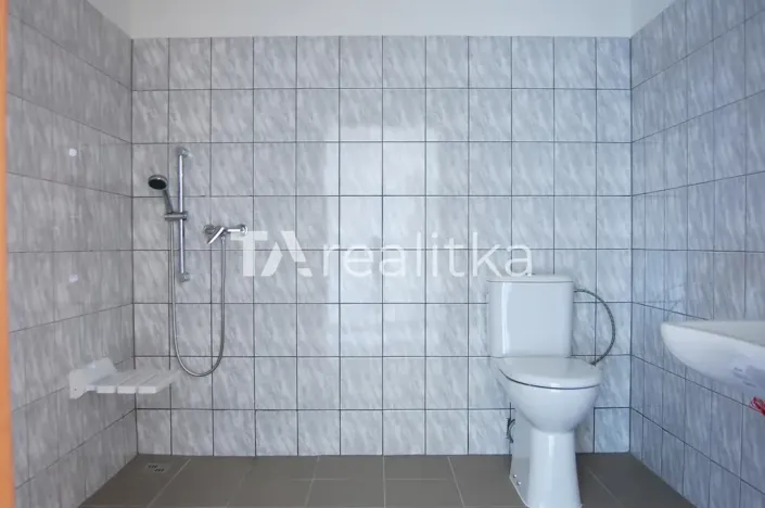 Pronájem bytu 1+kk, Hlinka, 44 m2