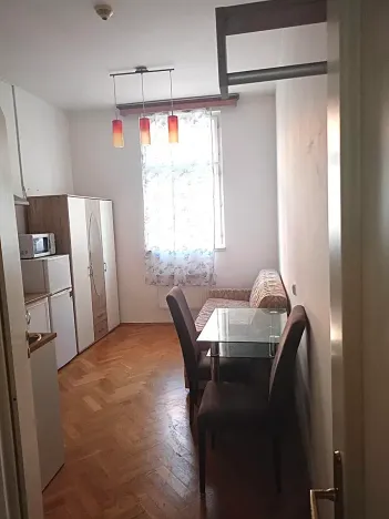 Pronájem bytu 2+kk, Praha - Žižkov, Orebitská, 45 m2