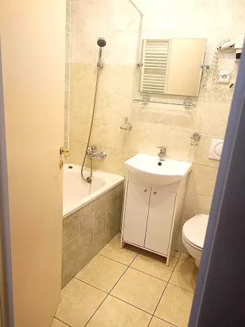 Pronájem bytu 2+kk, Praha - Žižkov, Orebitská, 45 m2