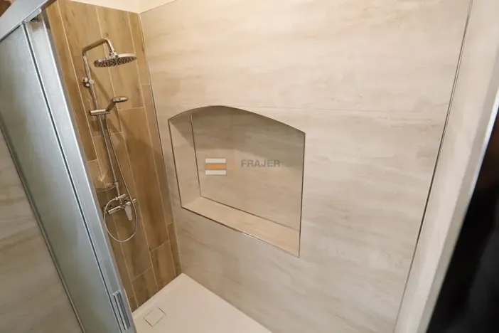 Pronájem bytu 1+1, Uhlířské Janovice, Václavské náměstí, 55 m2