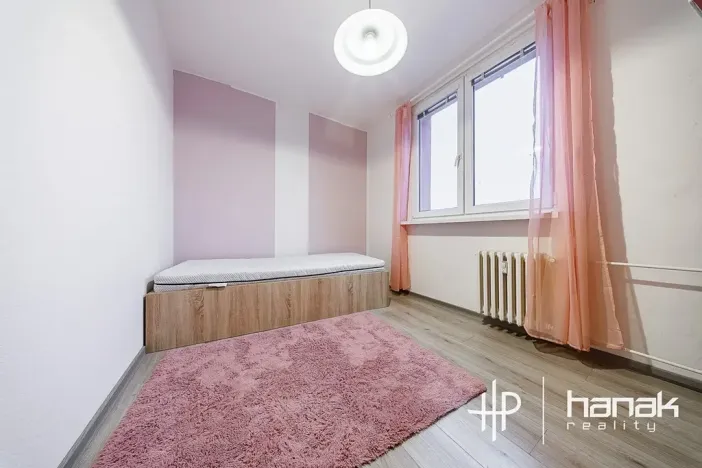 Prodej bytu 3+1, Ostrava, Bohumíra Četyny, 65 m2