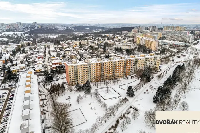 Prodej bytu 3+1, Praha - Petrovice, Rezlerova, 69 m2