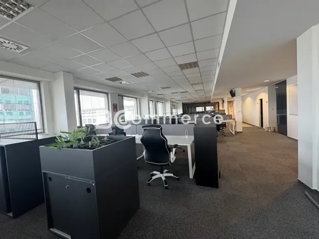 Pronájem kanceláře, Brno, 620 m2
