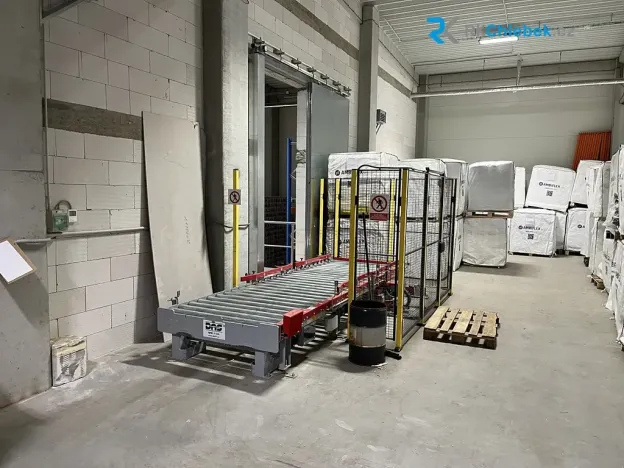 Pronájem skladu, Frýdek-Místek, Svazarmovská, 836 m2