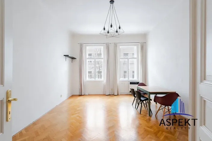 Pronájem bytu 2+1, Praha - Vinohrady, Belgická, 52 m2