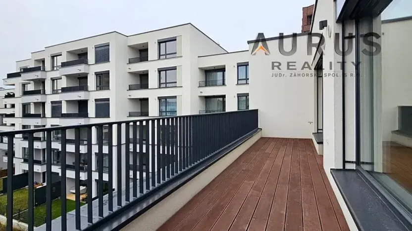 Pronájem bytu 4+kk, Praha - Nusle, Bělehradská, 123 m2