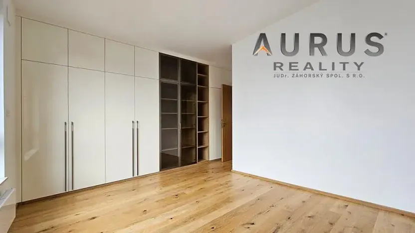 Pronájem bytu 4+kk, Praha - Nusle, Bělehradská, 123 m2