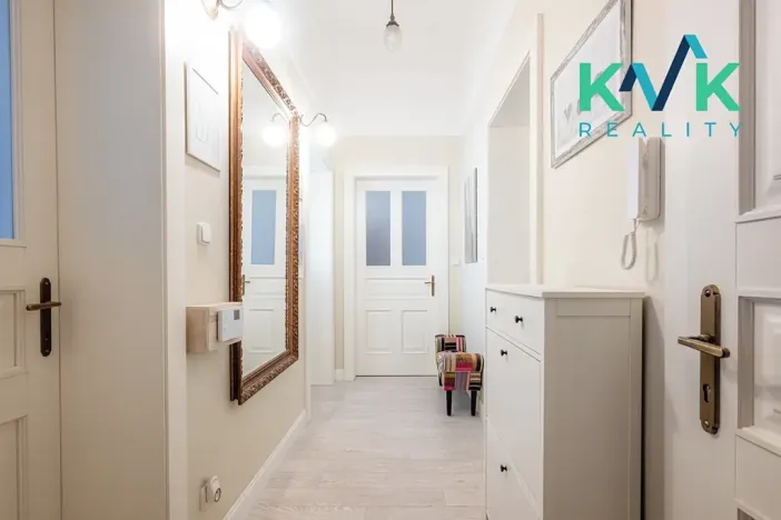 Prodej bytu 3+kk, Karlovy Vary, Petřín, 70 m2