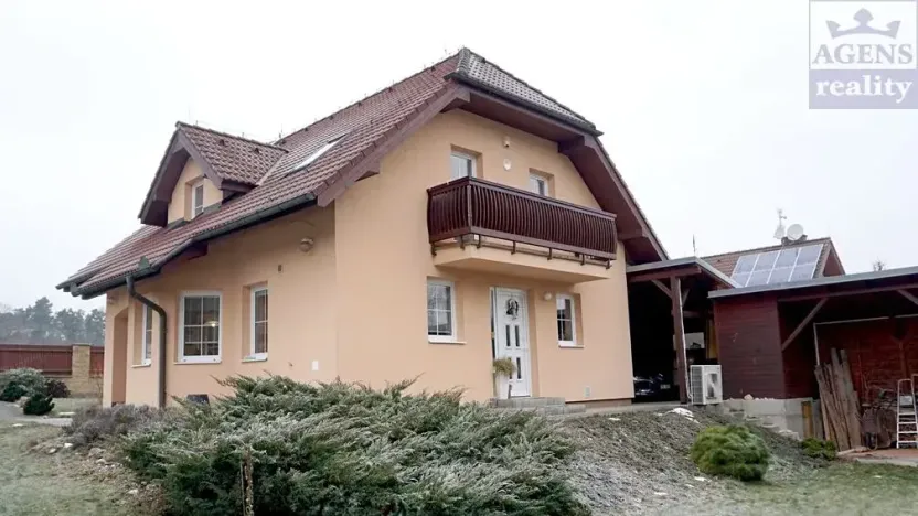 Prodej rodinného domu, Kozojedy, K Jevanům, 167 m2