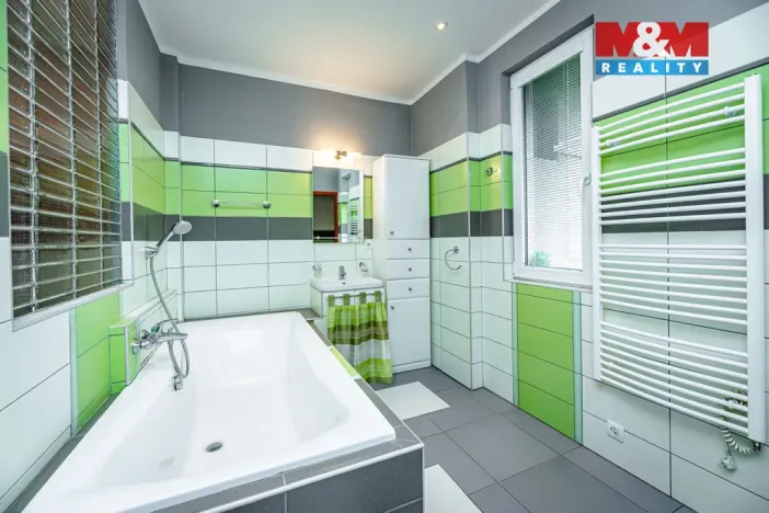 Prodej bytu 3+1, Opočno, Nádražní, 81 m2