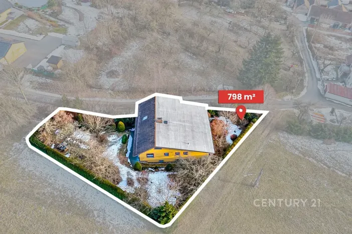 Prodej rodinného domu, Stráž, 320 m2