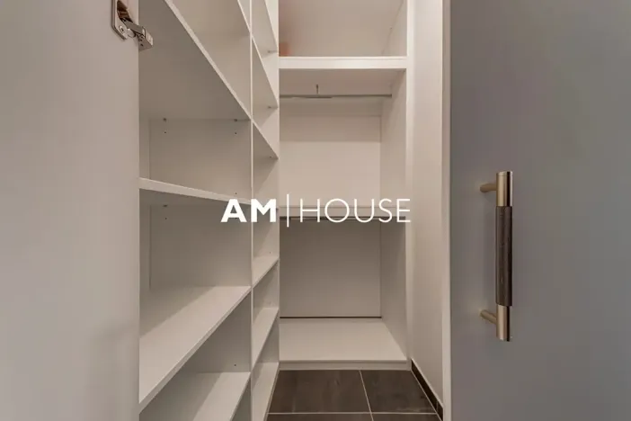 Pronájem bytu 3+kk, Praha - Karlín, Pernerova, 70 m2