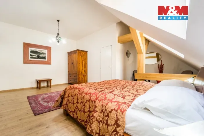 Pronájem bytu 4+kk, Plzeň - Vnitřní Město, Zbrojnická, 102 m2