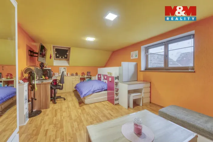 Prodej rodinného domu, Dolany, 157 m2