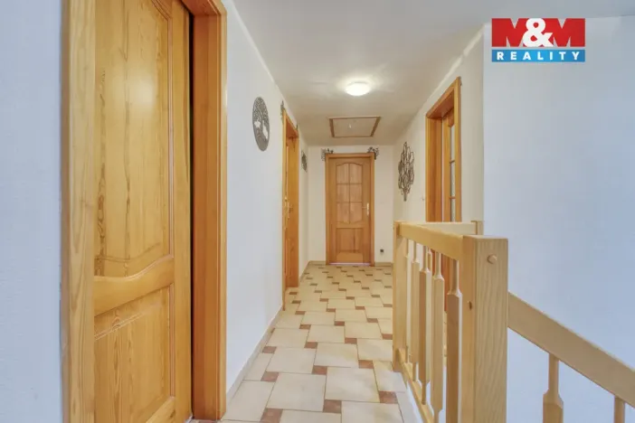 Prodej rodinného domu, Dolany, 157 m2