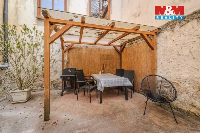 Prodej bytu 2+1, Poděbrady - Poděbrady III, Palackého, 67 m2