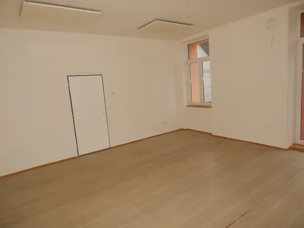Pronájem bytu 2+kk, Úpice, Regnerova, 51 m2