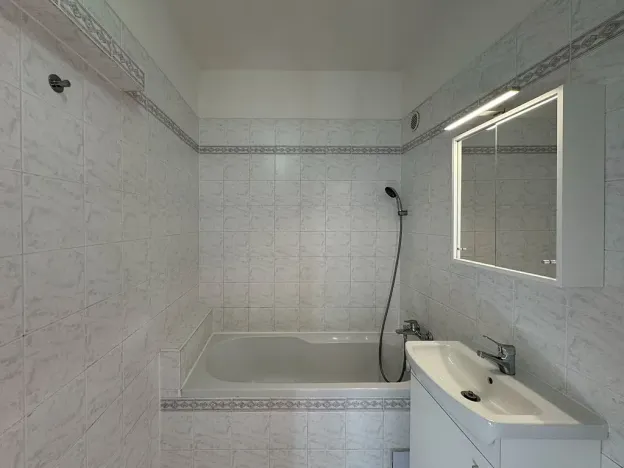 Pronájem bytu 3+1, Liberec, Dobiášova, 75 m2