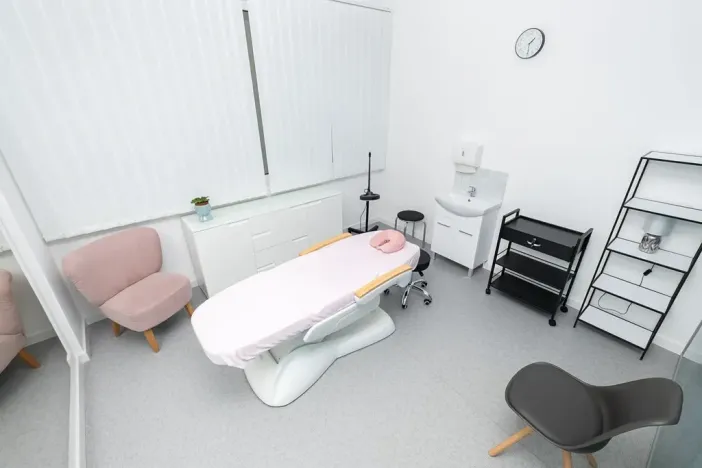 Pronájem obchodního prostoru, Praha - Stodůlky, Petržílkova, 15 m2