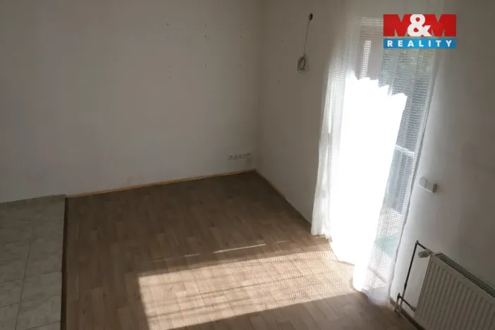 Pronájem bytu 1+kk, Beroun, Plzeňská, 30 m2