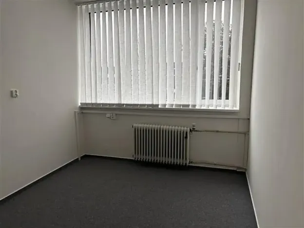 Pronájem kanceláře, Brno, Hněvkovského, 12 m2