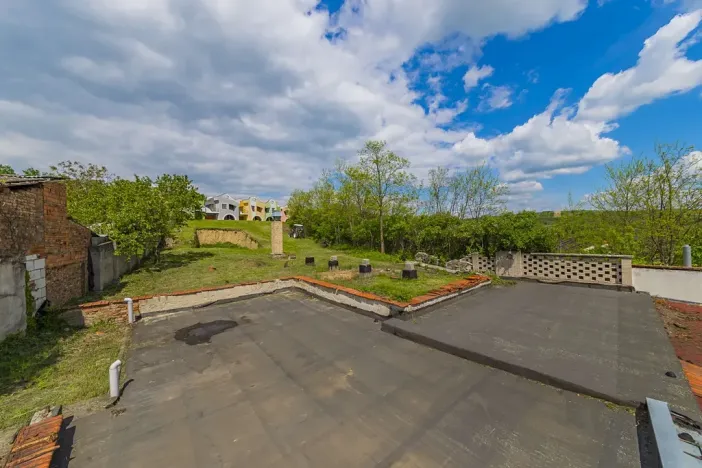 Prodej výrobních prostor, Velké Pavlovice, Trávníky, 2000 m2