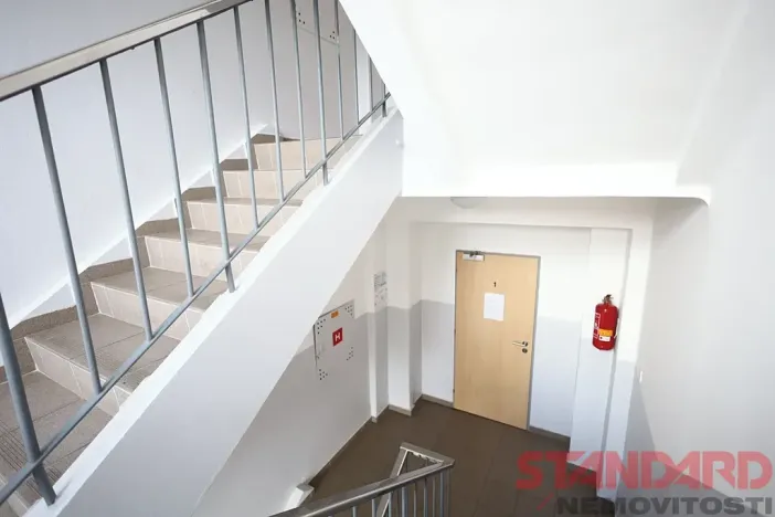 Pronájem kanceláře, Plzeň, Částkova, 15 m2