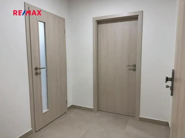 Pronájem bytu 2+kk, Kladno, Čermákova, 39 m2