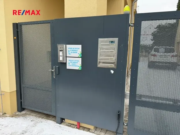 Pronájem bytu 2+kk, Kladno, Čermákova, 39 m2