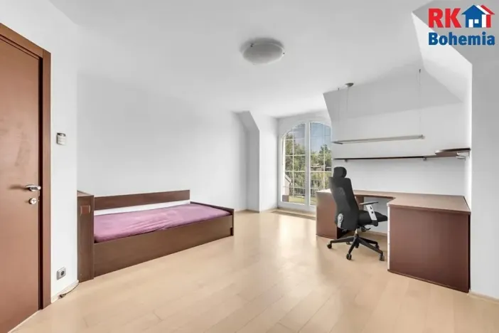 Prodej pozemku pro bydlení, Turnov, Křišťálová, 7976 m2