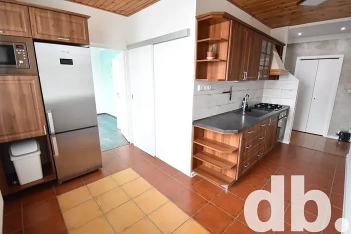 Pronájem bytu 3+1, Karlovy Vary, Fibichova, 62 m2