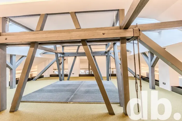 Pronájem kanceláře, Cheb, 26. dubna, 190 m2