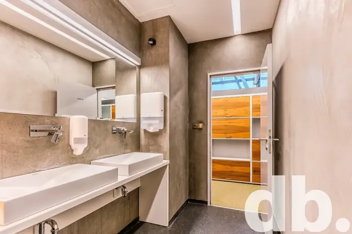 Pronájem kanceláře, Cheb, 26. dubna, 260 m2