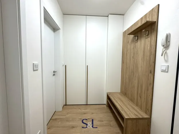 Pronájem bytu 1+kk, Liberec, Na Perštýně, 35 m2