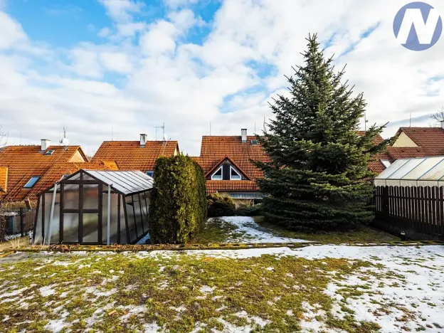 Prodej rodinného domu, Malenice, Na Bendov, 124 m2