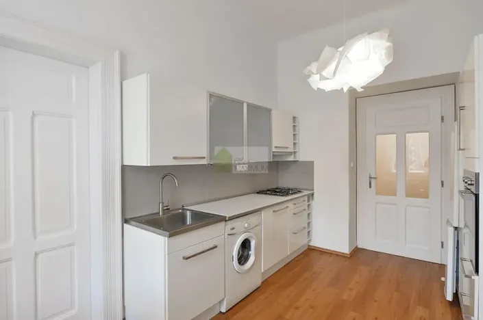 Pronájem bytu 2+kk, Praha - Žižkov, Ondříčkova, 44 m2