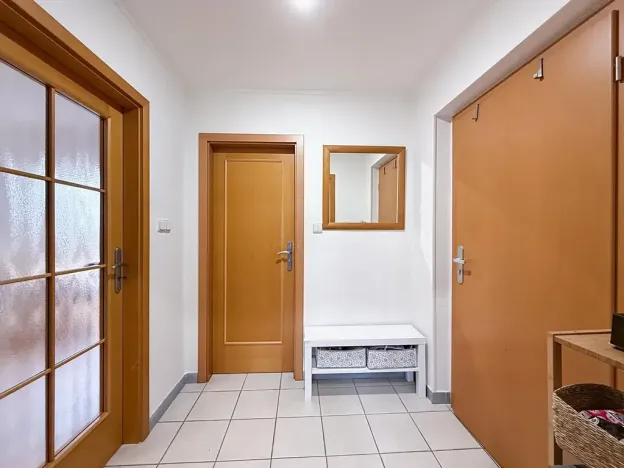 Pronájem bytu 2+1, Praha - Břevnov, Hošťálkova, 98 m2