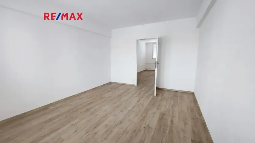 Pronájem bytu 2+1, Mladá Boleslav, náměstí Republiky, 53 m2