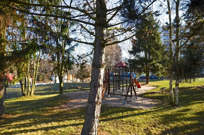 Pronájem bytu 3+1, Jince, Čsl. dělostřelců, 71 m2