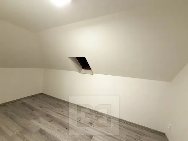 Pronájem bytu 3+1, Ostrov, Klínovecká, 77 m2